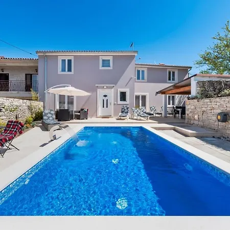 Fradelani Holiday home