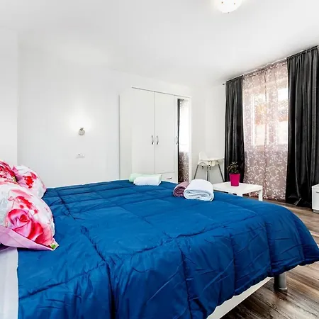 Holiday home Fradelani Zminj